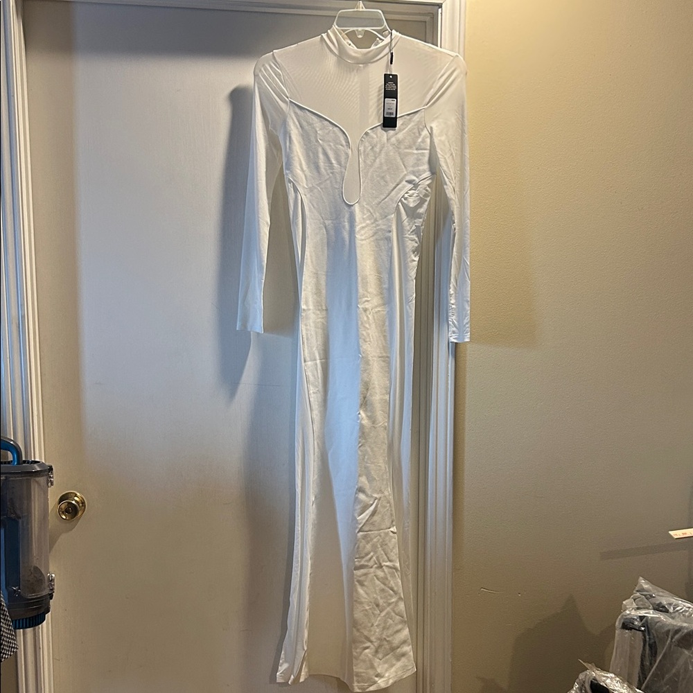 Fashion Nova Elegant White Long Sleeve Dress